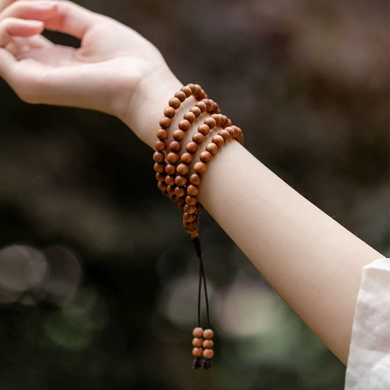 Premium Old Indian Sandalwood 108-Bead Mala Bracelet / Necklace – 8mm, Calming & Meditation