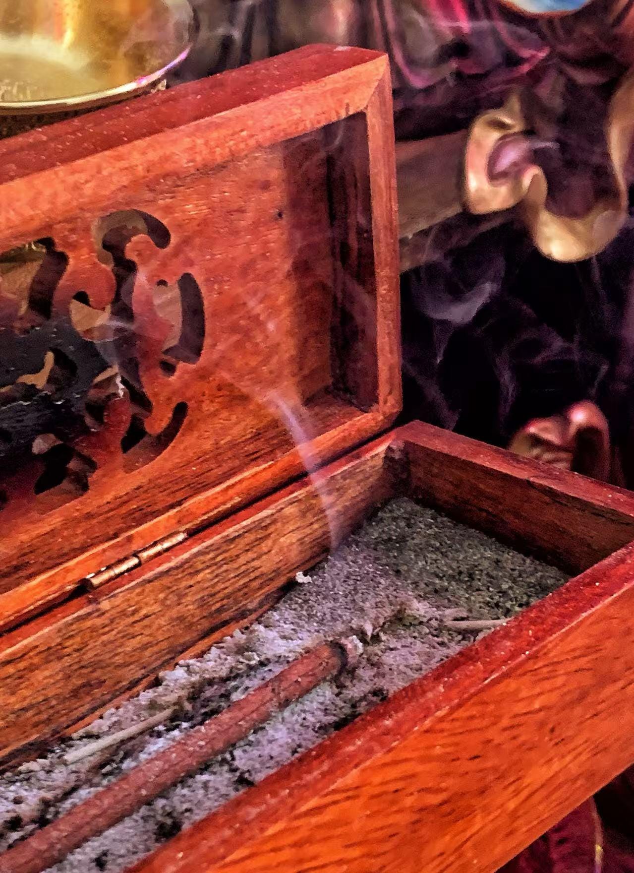 Handcrafted Authentic Red Crystal Incense, Traditional South India Tibetan Herbal Incense, Premium Handcrafted Meditation Sticks