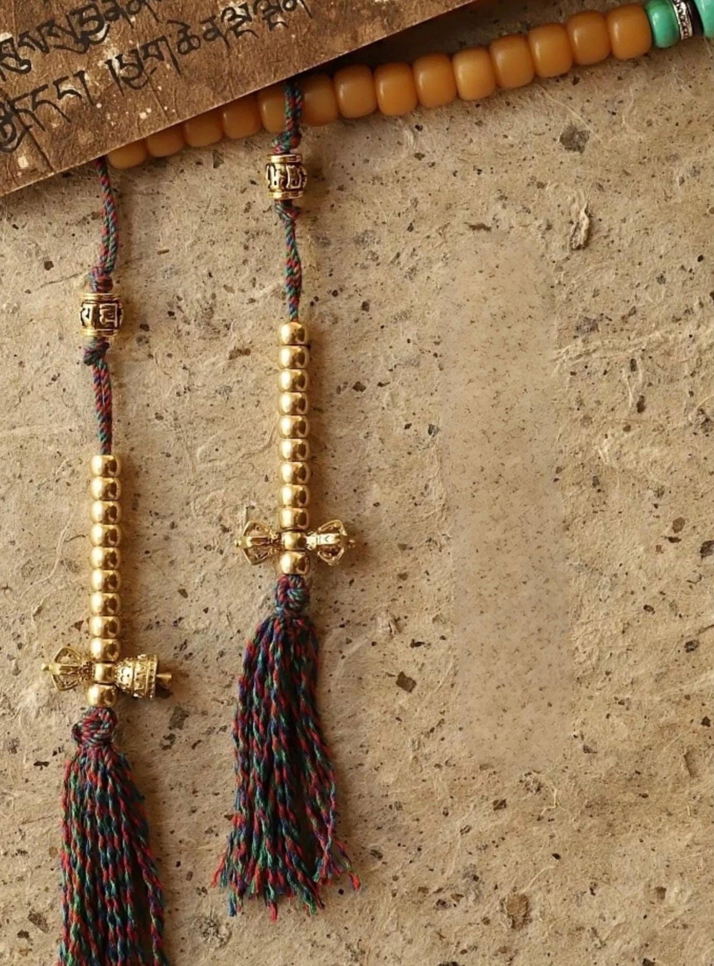 Handcrafted Bodhi Root Mala Beads, 108 Tibetan Prayer Beads Necklace Bracelet with Agate, Spiritual Meditation Jewelry