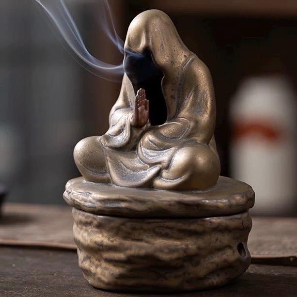 Handcrafted Zen Inspired Incense Burner Antique Style Pan Coil Holder for Meditation Bodhidharma Home Decor