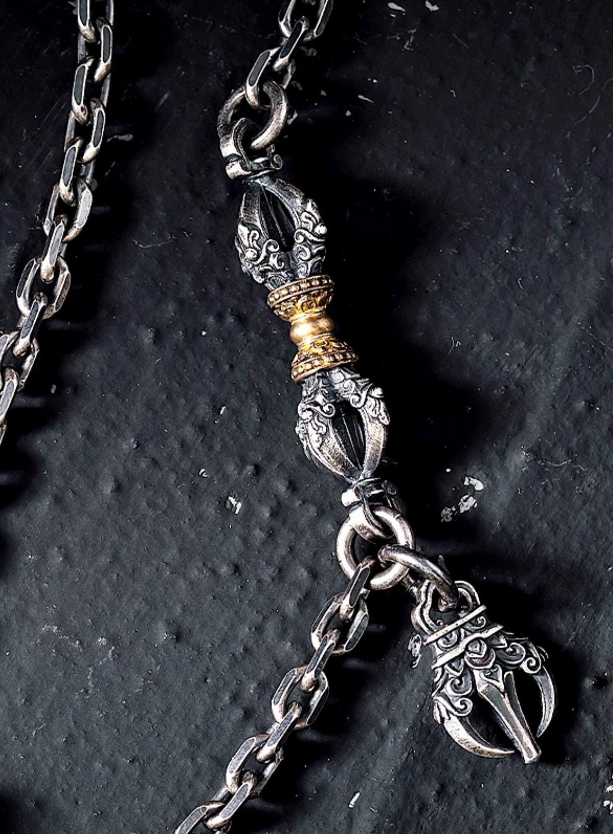 Handcrafted Tibetan Vajra Pendant Necklace – Silver Protection Amulet for Men