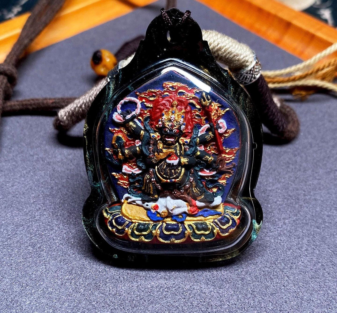 Stepping into the Heart Sutra: What Does "Form is Emptiness" Actually Mean?