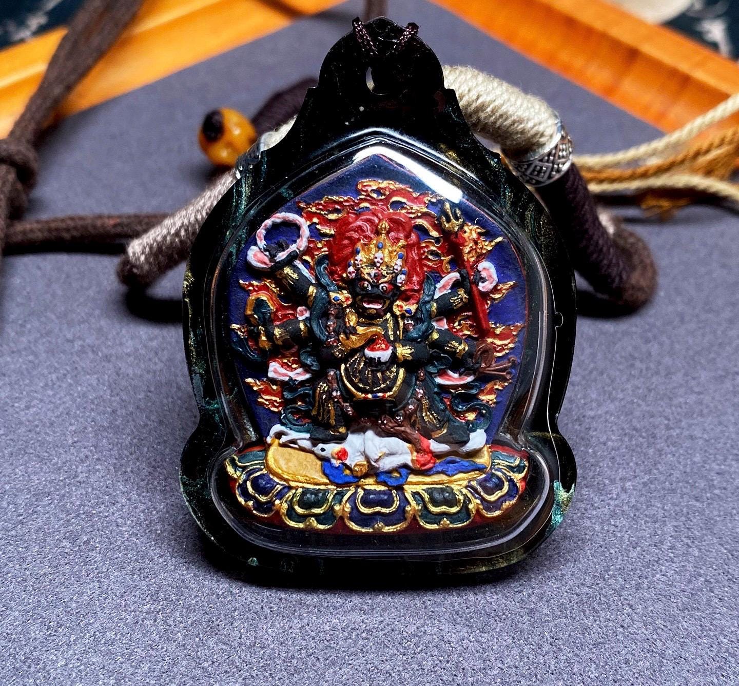 Stepping into the Heart Sutra: What Does "Form is Emptiness" Actually Mean?