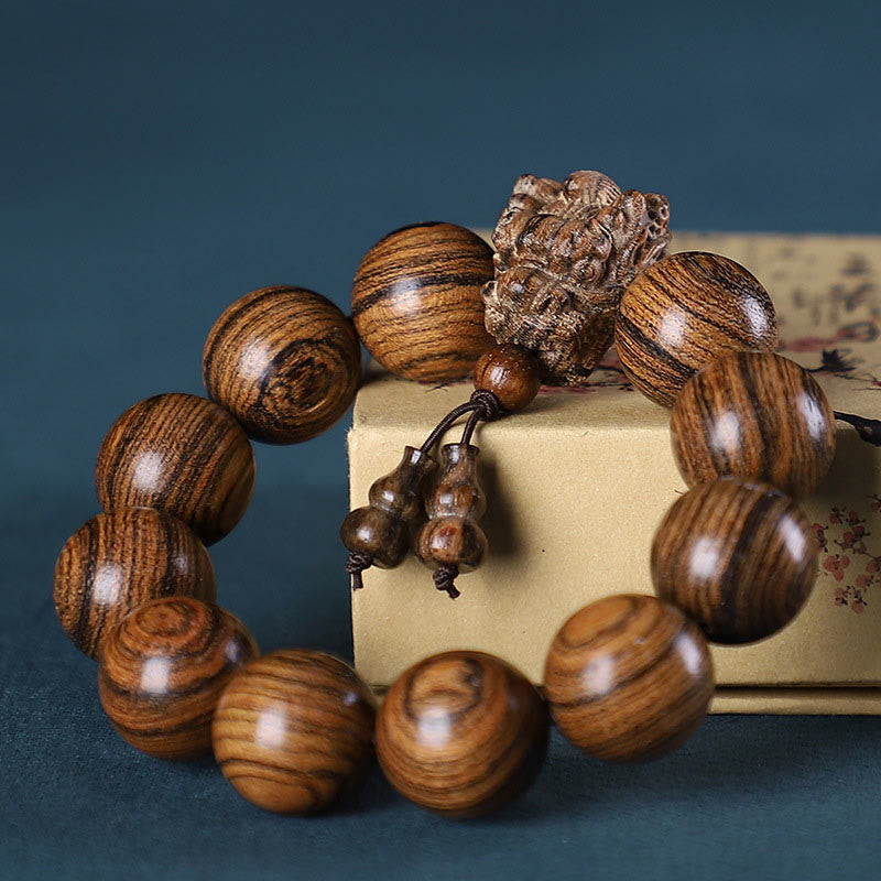 EverestArtStudios Rosewood Green Sandalwood Small Leaf Red Sandalwood Dragon Carved Protection Bracelet
