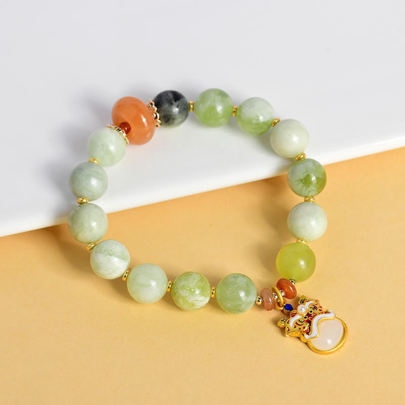 EverestArtstudios Natural Jade Dancing Lion Charm Prosperity Luck Bracelet
