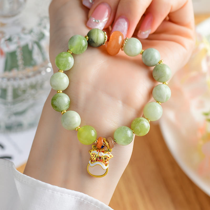 EverestArtstudios Natural Jade Dancing Lion Charm Prosperity Luck Bracelet