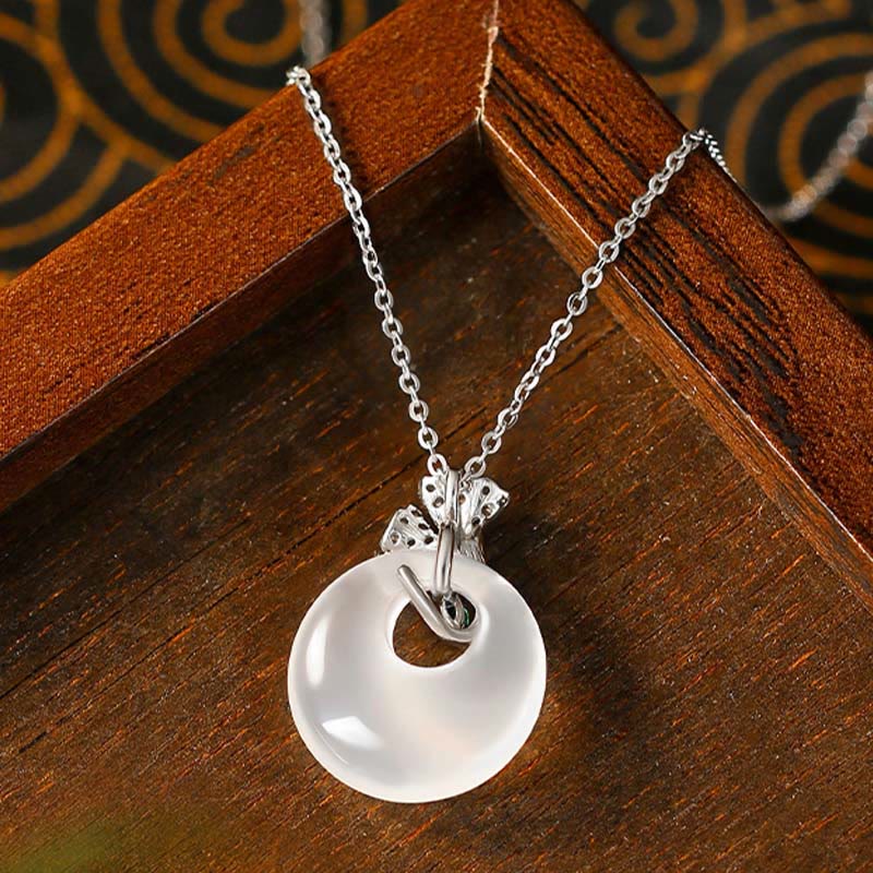 EverestArtstudios Natural Chalcedony Ginkgo Leaf Peace Buckle Harmony Necklace Pendant