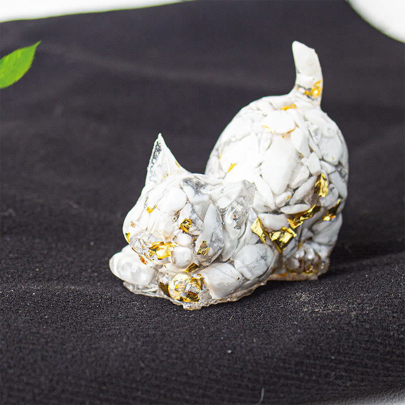 EverestArtStudios Stretching Cat Resin Crystal Gravel Meditation Decoration