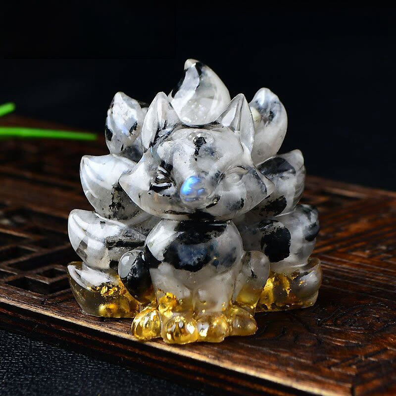 EverestArtStudios Natural Various Crystal Strawberry Quartz Amethyst Nine Tailed Fox Protection Home Decoration