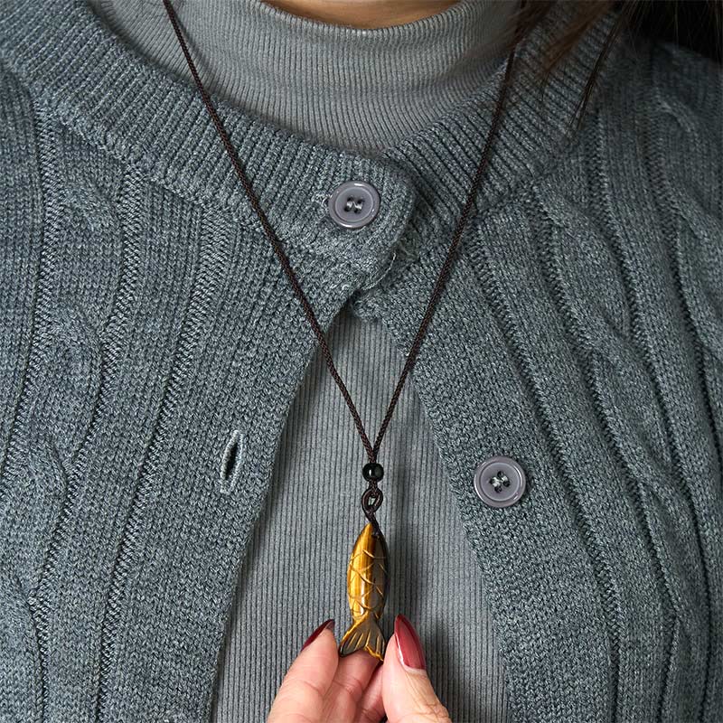 Buddha Stones Carving Koi Fish Pink Crystal Indian Agate Amethyst Warmth Prosperity Necklace Pendant