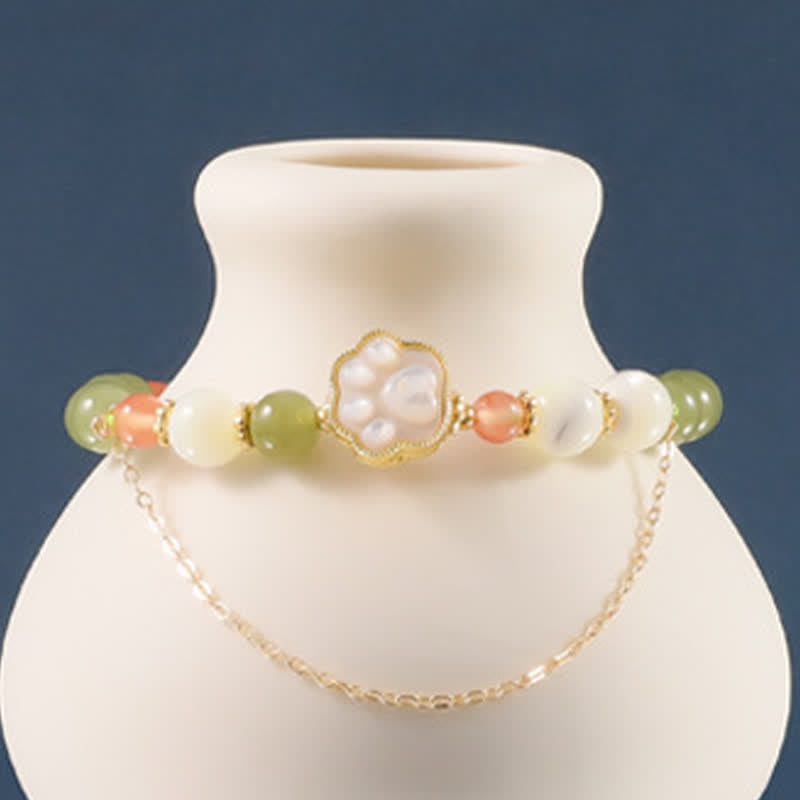 EverestArtstudios Natural Hetian Jade Tridacna Stone Cat Paw Design Prosperity Bracelet