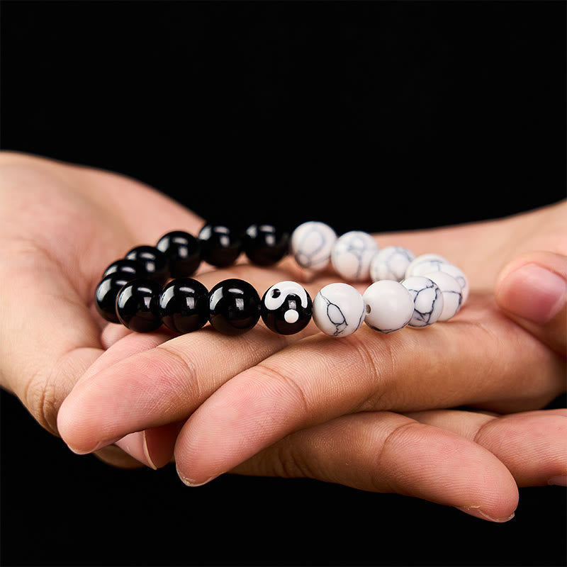 EverestArtStudios Liuli Glass Bead Yin Yang Balance Round Bead Bracelet