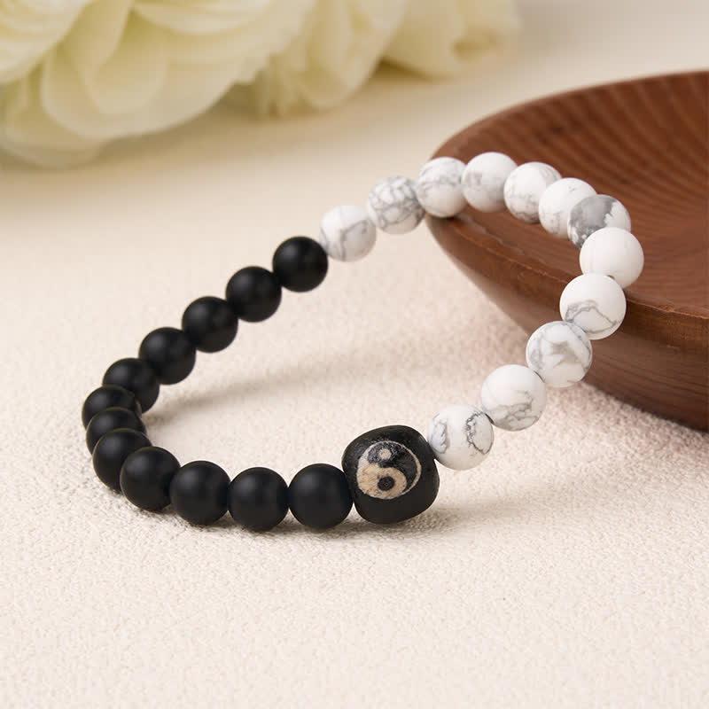 EverestArtStudios Black Onyx White Turquoise Yin Yang Balance Round Bead Bracelet