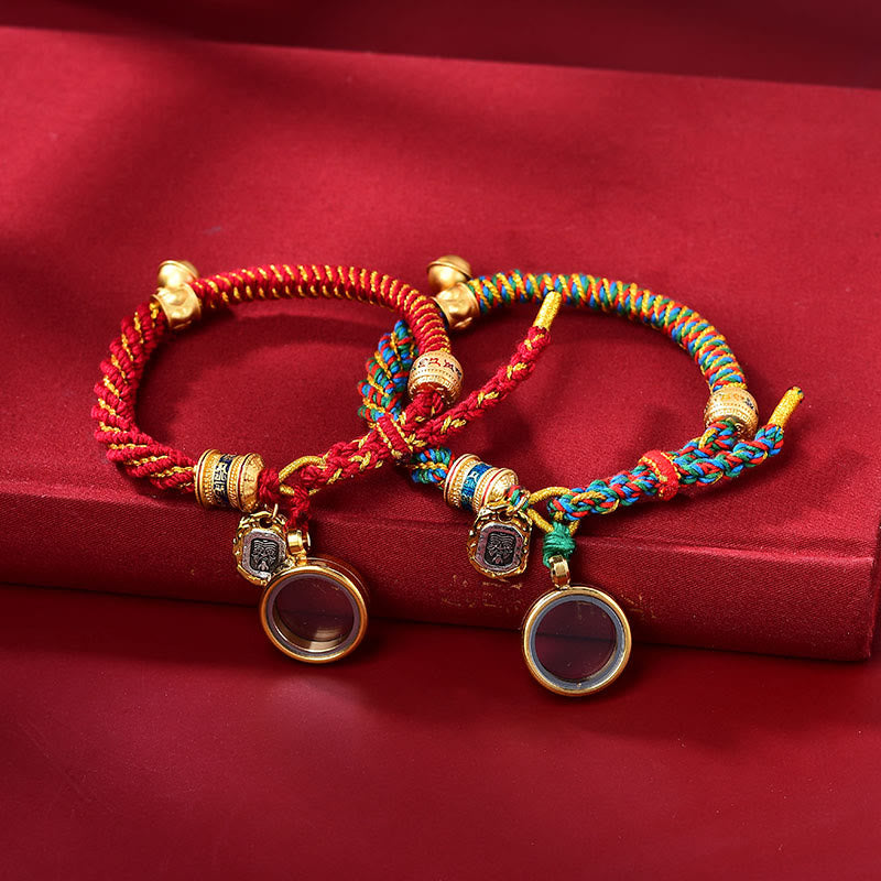 EverestArtStudios Tibetan Om Mani Padme Hum Carved Zakiram Goddess of Wealth Charm Amulet Bracelet