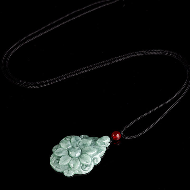 EverestArtstudios Natural Jade Kalanchoe blossfeldiana Flower Pattern Luck Necklace Pendant