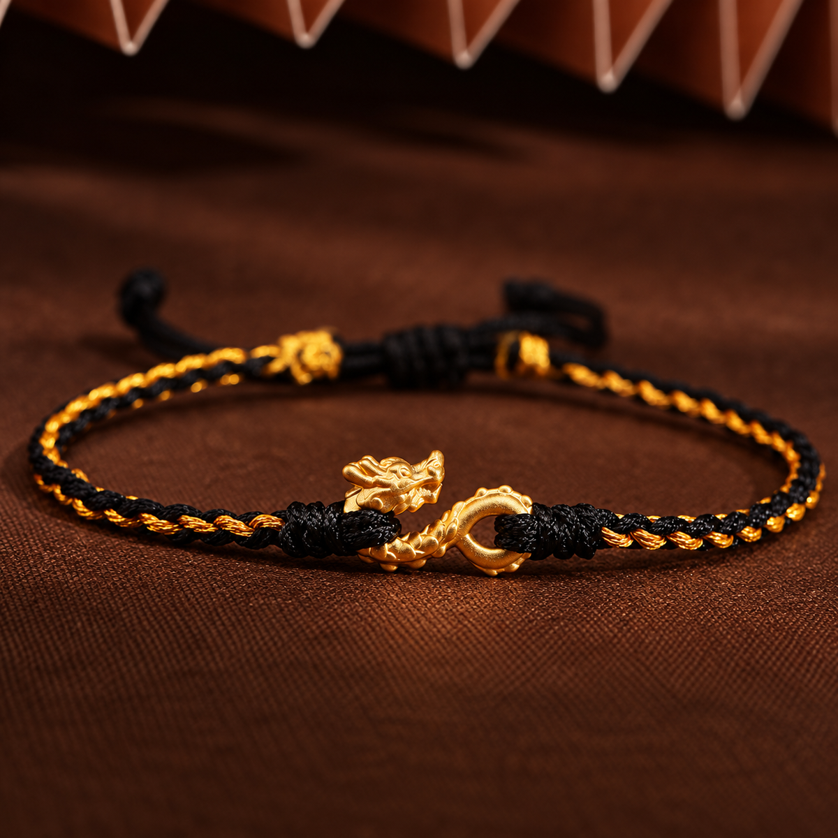 Pulsera Dragón auspicioso oro 24K