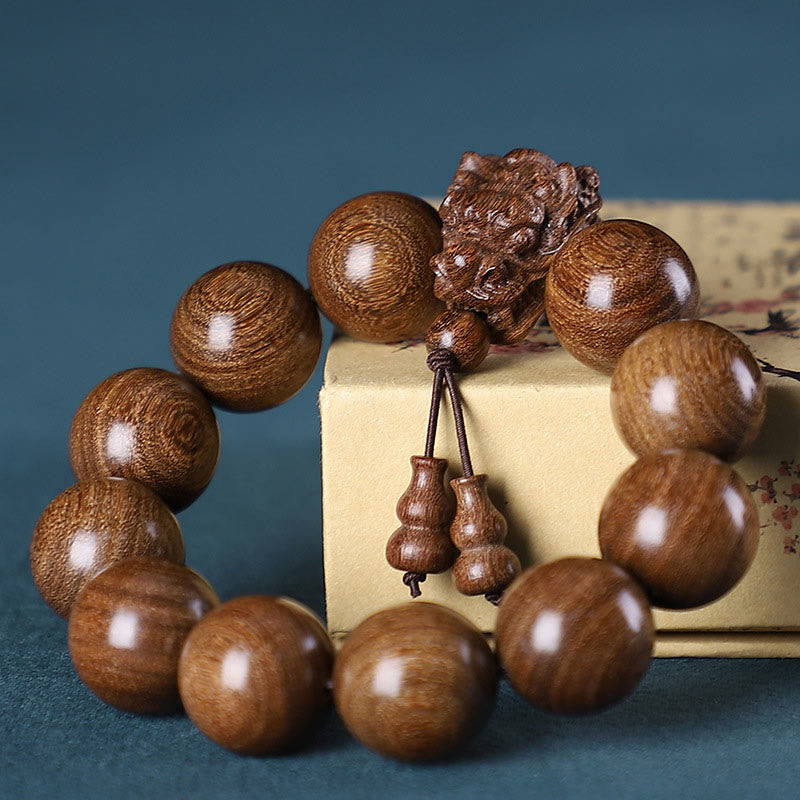 EverestArtStudios Rosewood Green Sandalwood Small Leaf Red Sandalwood Dragon Carved Protection Bracelet