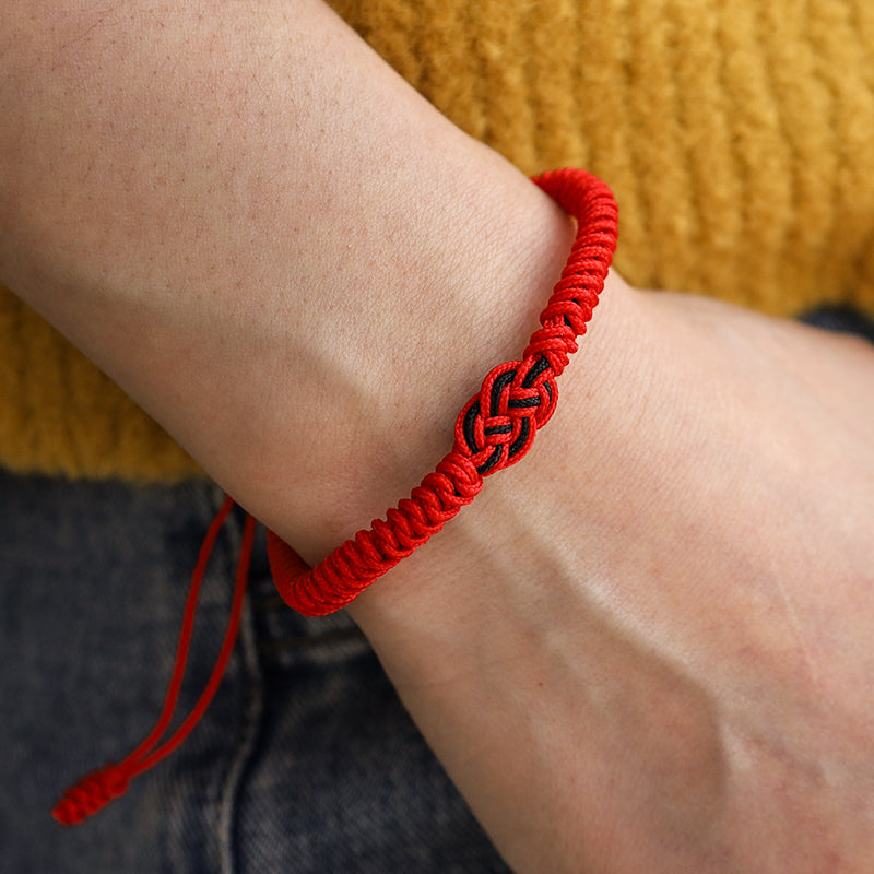 EverestArtstudios 2Pcs Tibetan Luck Chinese Knot Protection String Bracelet
