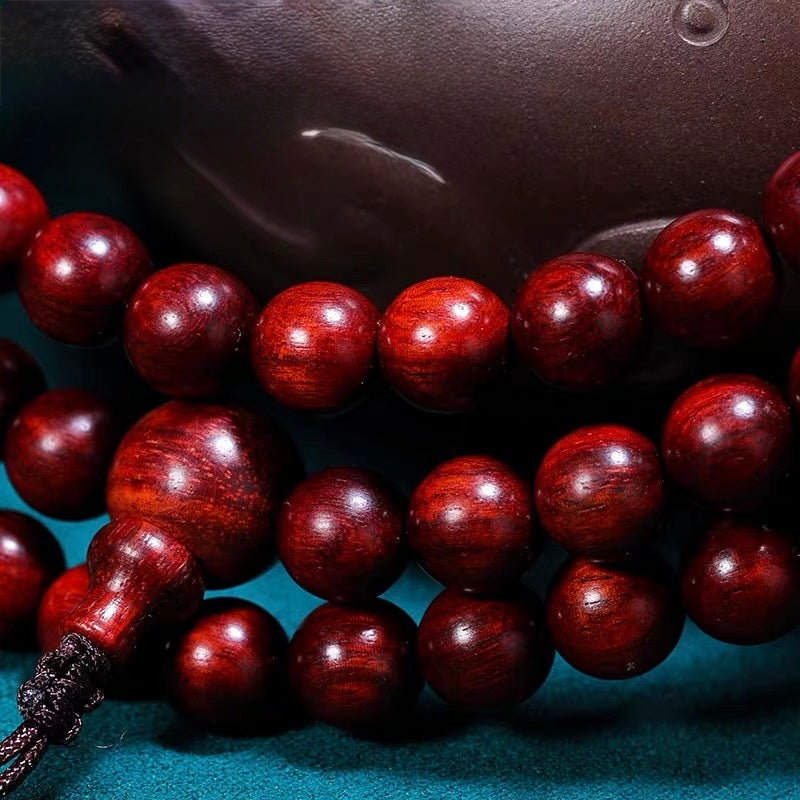 EverestArtStudios Natural Blood Sandalwood 108 Bead Mala Necklace | Red Wooden Prayer Beads | Buddhist Meditation Mala | 108 Bead Bracelet Necklace | Spiritual Jewelry