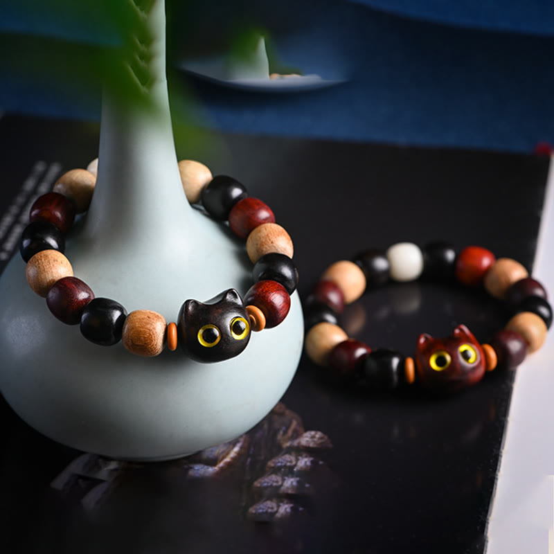 EverestArtStudios Small Leaf Red Sandalwood Ebony Wood Cute Cat Engraved Protection Bracelet