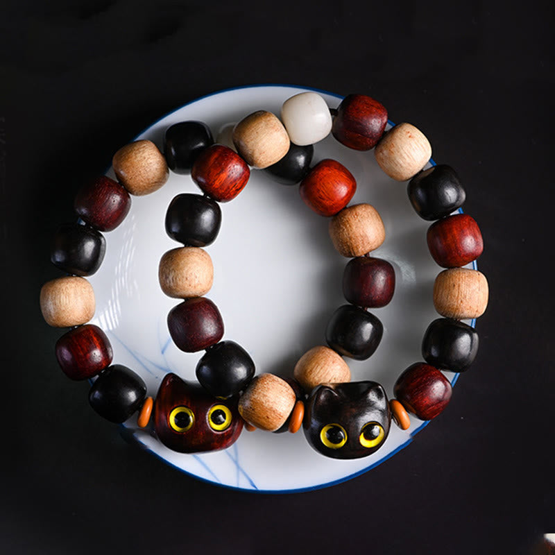 EverestArtStudios Small Leaf Red Sandalwood Ebony Wood Cute Cat Engraved Protection Bracelet