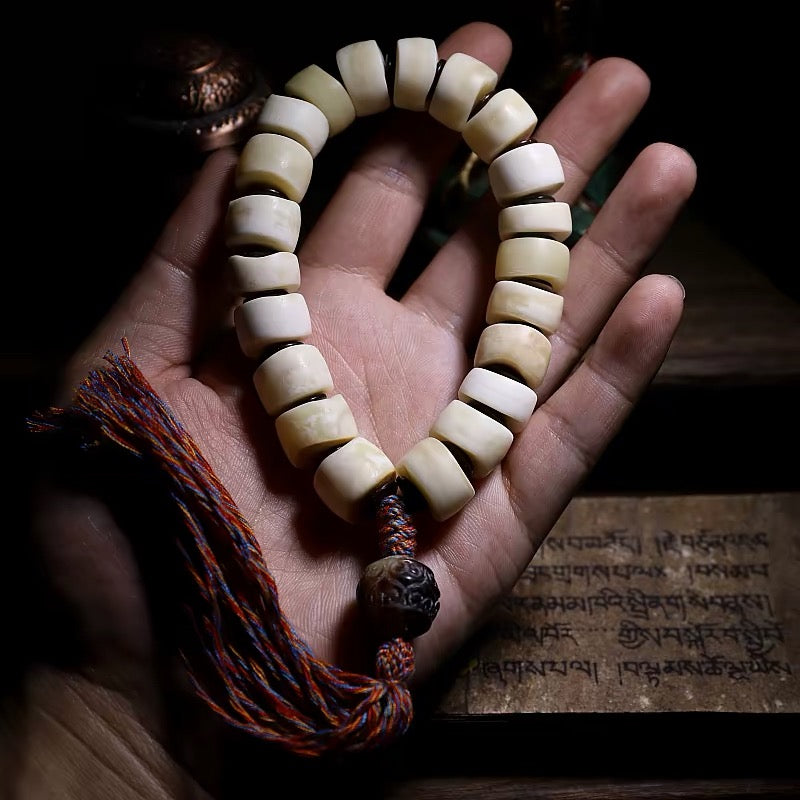 EverestArtStudios Natural Yak Bone Bracelet – Tibetan Style Bone Bead Bracelet – Organic Freeform Mala Bracelet – Handmade Unisex Spiritual Jewelry – Meditation Gift
