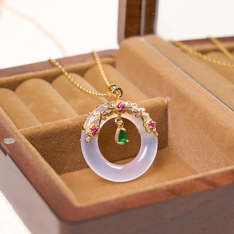 EverestArtstudios Green Chalcedony Peace Buckle Design Strength Necklace Pendant