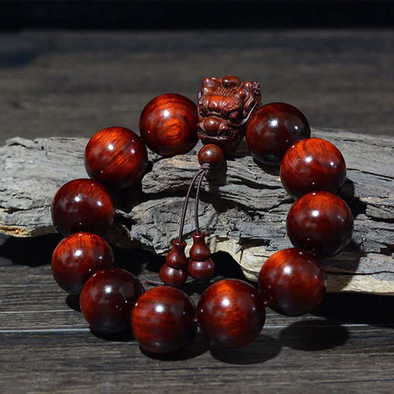 EverestArtStudios Rosewood Green Sandalwood Small Leaf Red Sandalwood Dragon Carved Protection Bracelet
