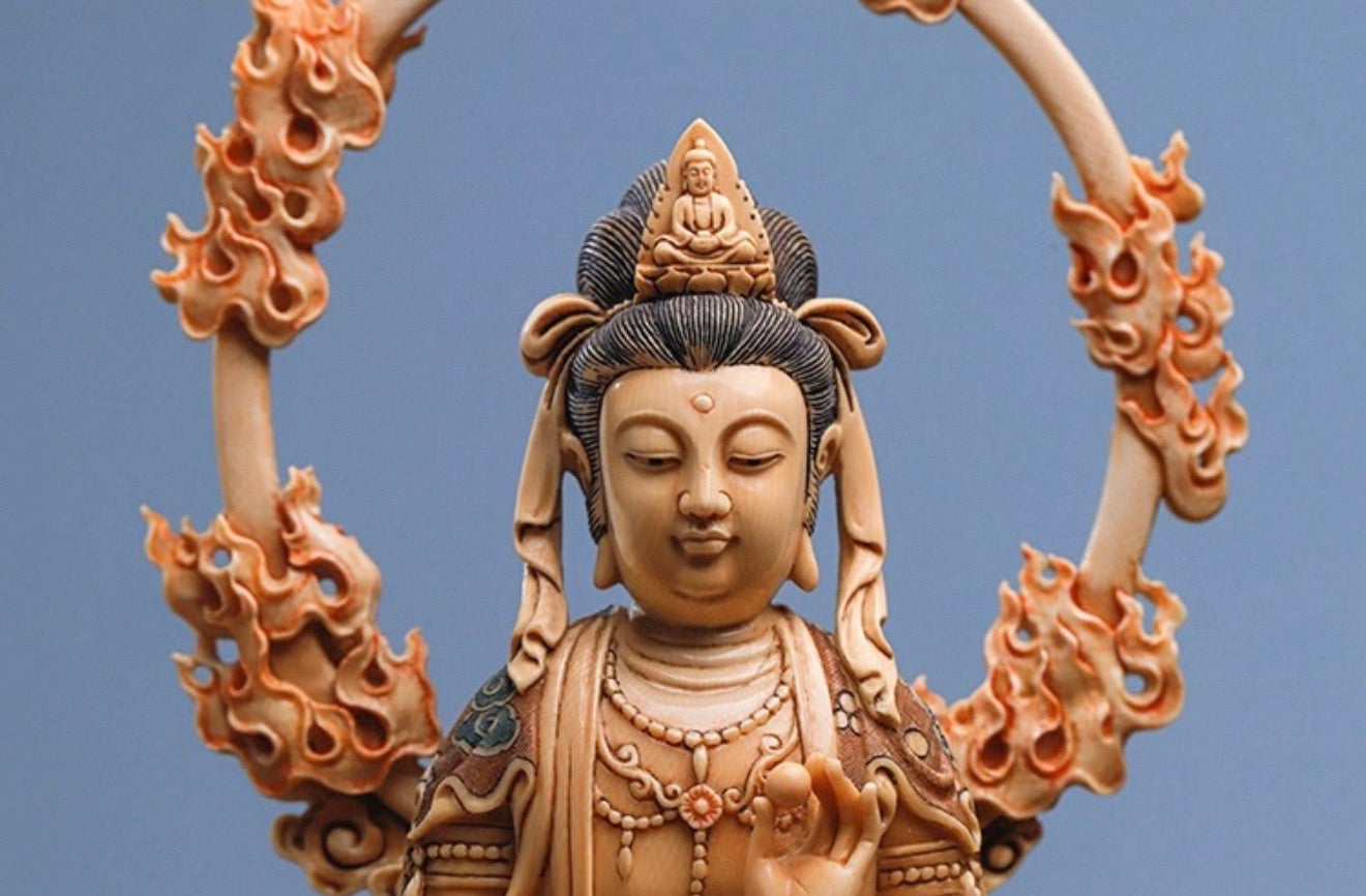 EverestArtStudios Natural Reclaimed Mammoth Ivory Water Moon Guanyin Avalokiteshvara Statue, Hand Carved Bodhisattva Sculpture, Buddhist Altar Decor, Collectible Art