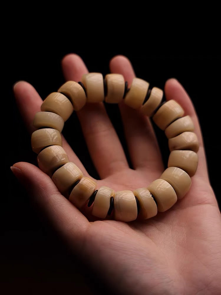 EverestArtStudios Natural Yak Bone Bracelet – Tibetan Style Bone Bead Bracelet – Organic Freeform Mala Bracelet – Handmade Unisex Spiritual Jewelry – Meditation Gift