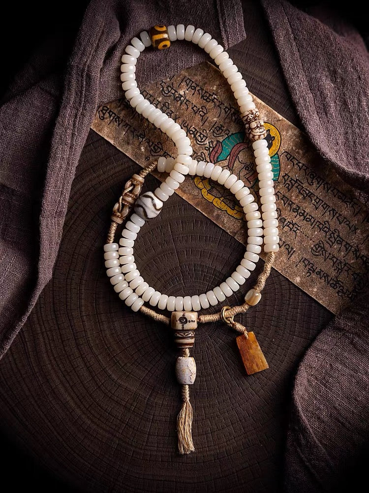 EverestArtStudios – 108 Bead Tibetan Prayer Bracelet – White Jade Bodhi Seed Mala
