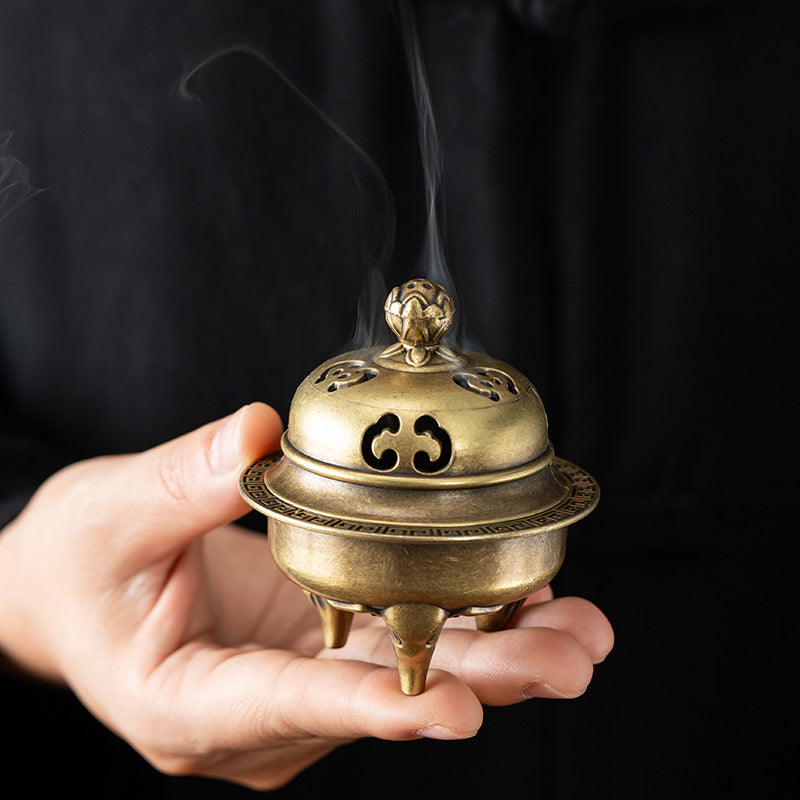 Chinese creative antique aromatherapy stove mini elephant foot lotus stove copper alloy household sandalwood pan incense three-legged stove ornament