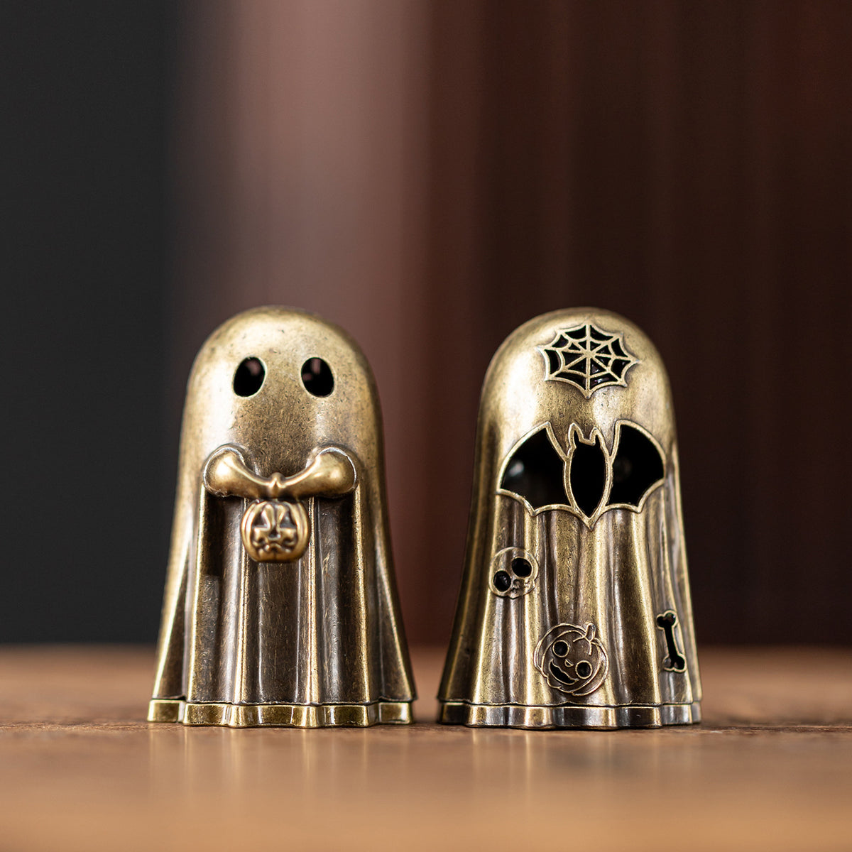 Cross-border explosion ghost small incense burner small auspicious cloud sandalwood aromatherapy stove plate incense burner household indoor small incense burner ornament