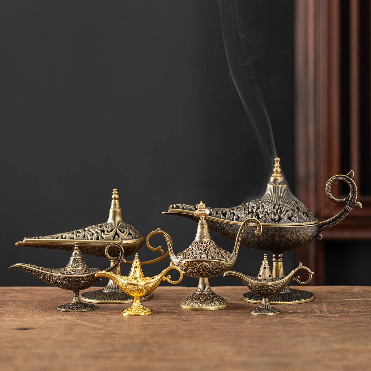 Colección de lámparas de Aladino y mini incensarios