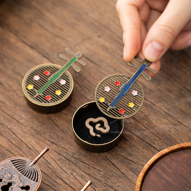 [Cross-border hot-selling] New Chinese-style hollow gourd fan, pipa plate, incense burner, small auspicious cloud aromatherapy burner, small incense burner ornament