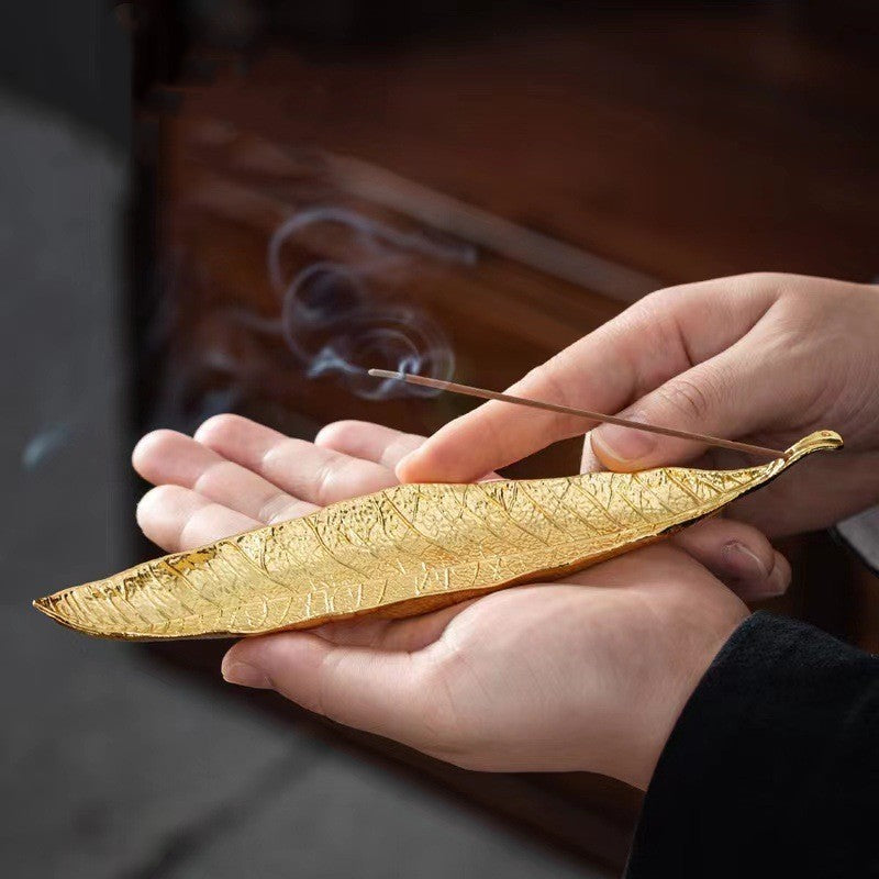 Antique Bodhi leaf alloy creative incense burner Japanese leaf lying incense burner household leaf aromatherapy incense insert ornament