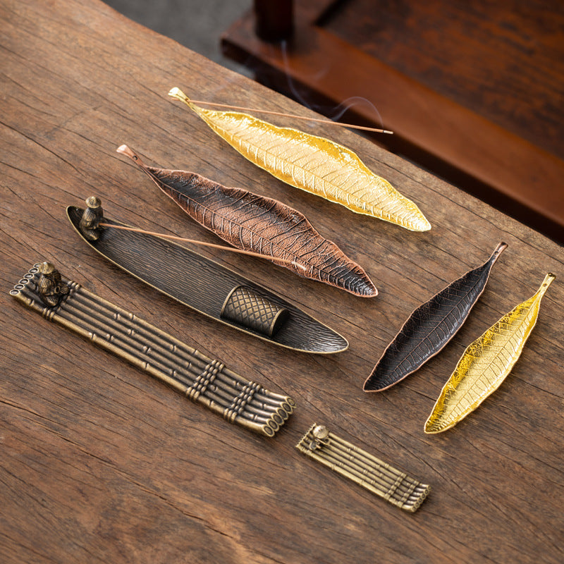 Antique Bodhi leaf alloy creative incense burner Japanese leaf lying incense burner household leaf aromatherapy incense insert ornament