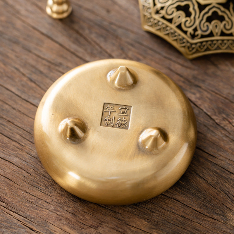 Antique incense burner household indoor agarwood incense burner sandalwood pan incense creative ornament auspicious three-legged aromatherapy burner