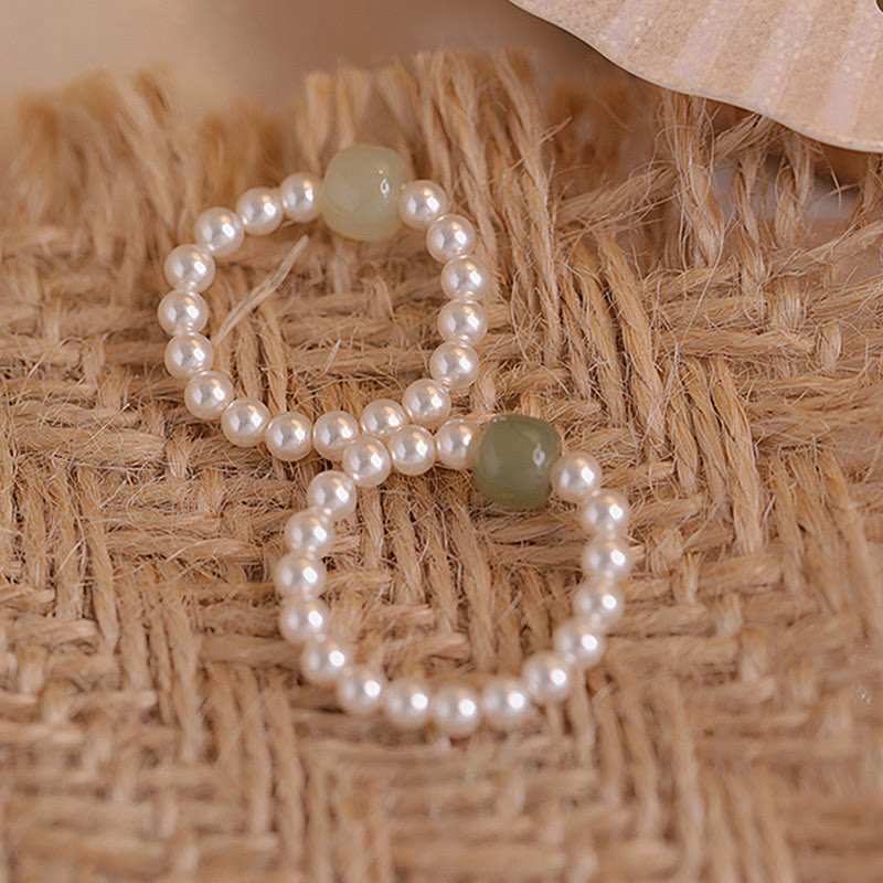 EverestArtstudios Round Jade Pearl Beads Luck Ring