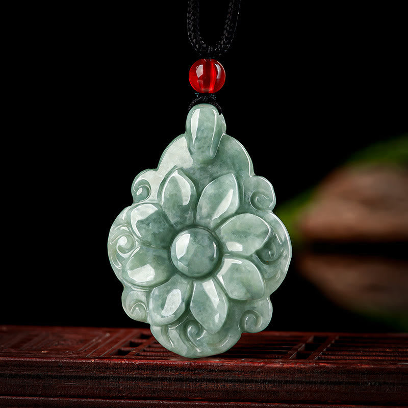 EverestArtstudios Natural Jade Kalanchoe blossfeldiana Flower Pattern Luck Necklace Pendant
