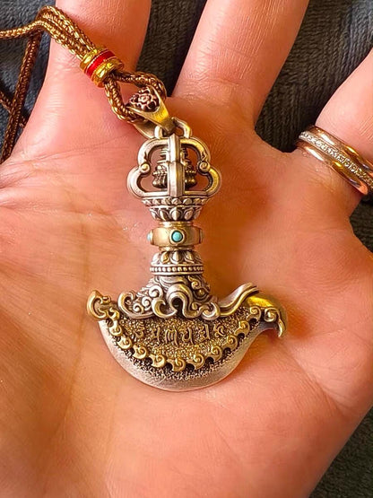 Handcrafted Nepalese Brass Handmade Tibetan Style gift Tibetan Vajra Dorje Sacred Buddhist Ritual