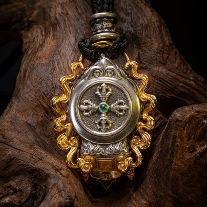 Handcrafted Silver Acala Pendant ������������������ Tibetan Guardian Amulet ���������