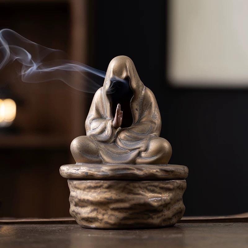 Handcrafted Zen Inspired Incense Burner Antique Style Pan Coil Holder for Meditation Bodhidharma Home Decor