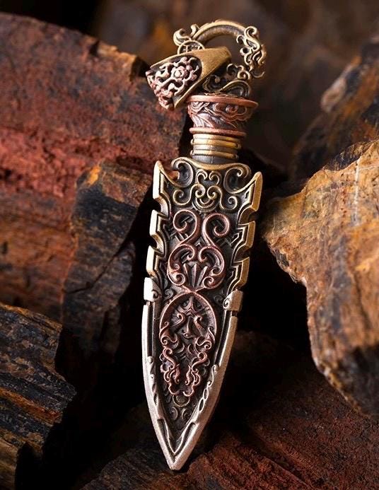 Handcrafted Brass Arrowhead Pendant Warring States-Inspired Warrior Talisman Necklace