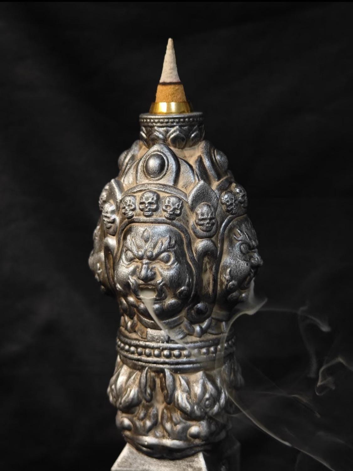 Handcrafted Vajra backflow Heavy Ceramic incense burner, Handmade Tibetan, free backflow incense included