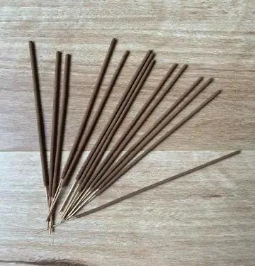 Third Eye Incense Sticks – Handmade in Nepal – 32 Himalayan Herbs – Intuition, Meditation, Focus, Chakra Healing, Natural Tibetan Incense