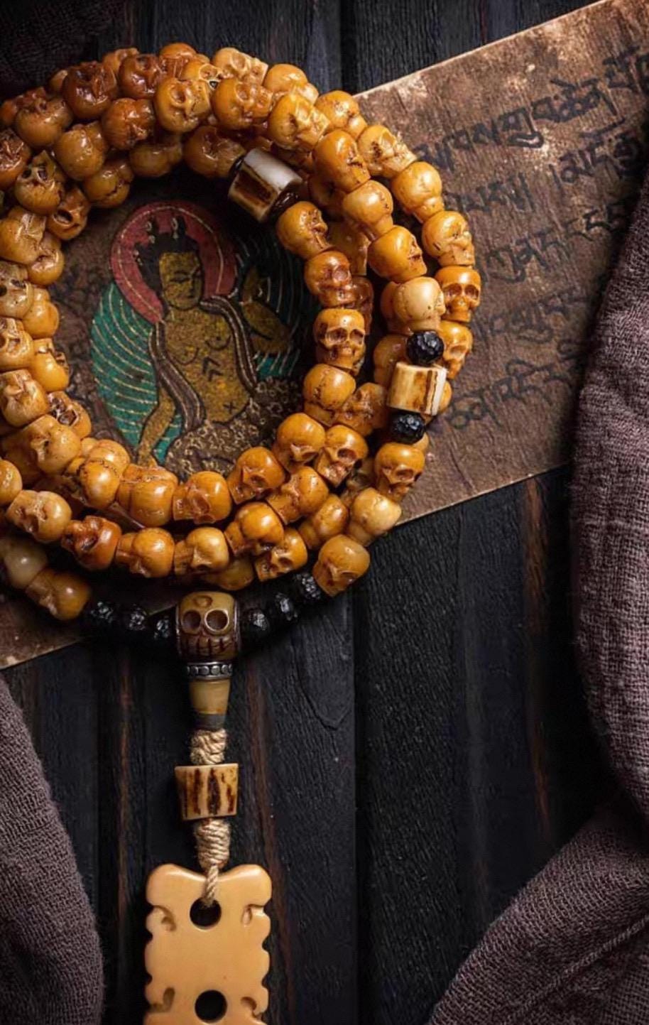 Handcrafted Tibetan Skull Shape Yak Bone Mala Bracelet, 108 Beads Buddhist Prayer Beads for Meditation, Yoga, and Spiritual Healing