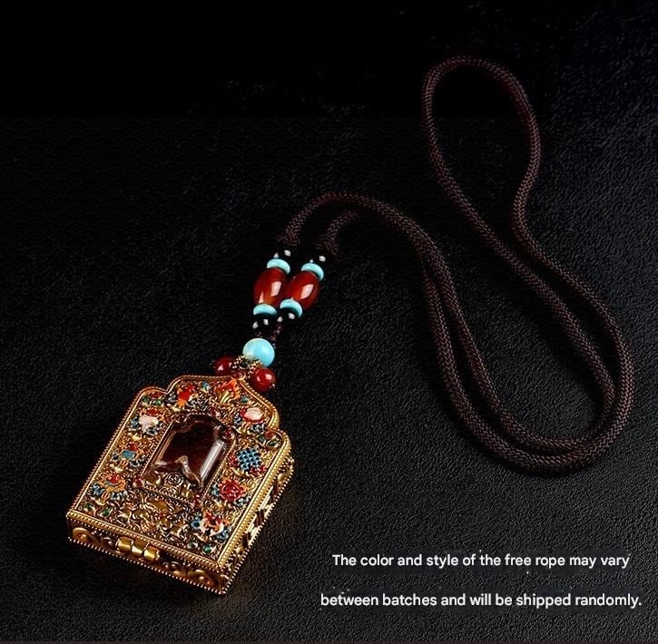 Pendentif Gau tibétain en laiton