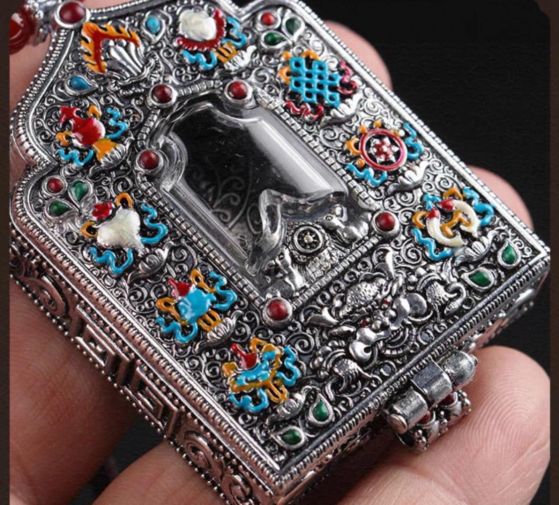Pendentif Gau tibétain en laiton
