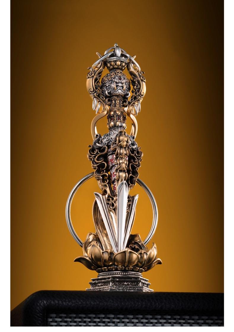 Large Tibetan Style Vajra Pestle (Kila) Statue - Rotating Mandala Base, Handheld Meditation & Stress Relief Gadget, Tibetan Buddhist Altar